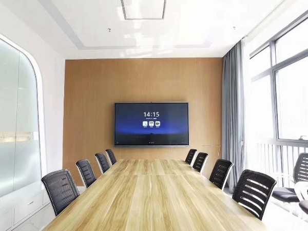 會議室還在糾結買什麽投影儀？買MAXHUB丝瓜视频下载网址就對了